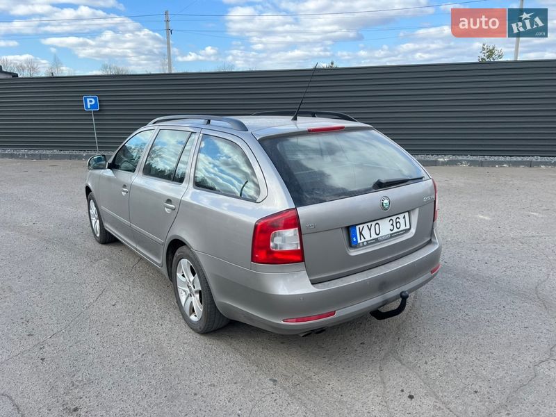 Универсал Skoda Octavia 2010 в Бродах