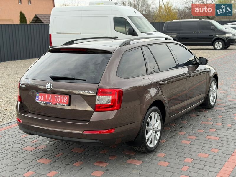 Універсал Skoda Octavia 2015 в Береговому