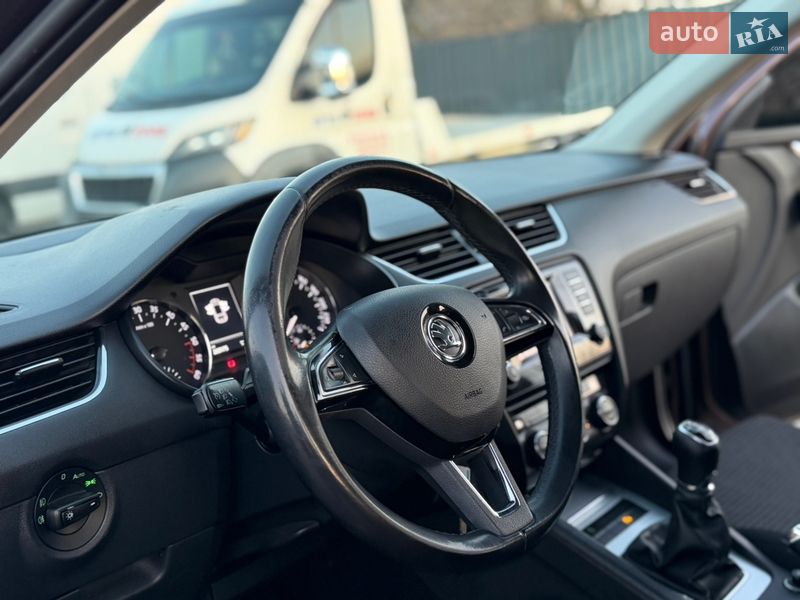 Універсал Skoda Octavia 2015 в Береговому