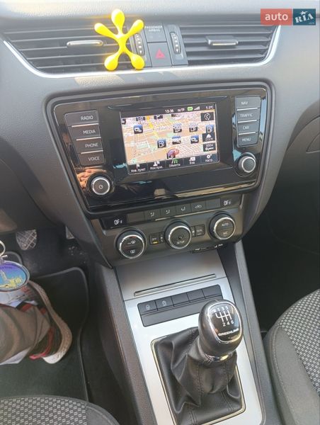 Універсал Skoda Octavia 2014 в Кам'янець-Подільському