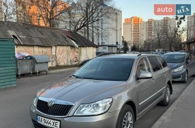 Универсал Skoda Octavia 2010 в Киеве
