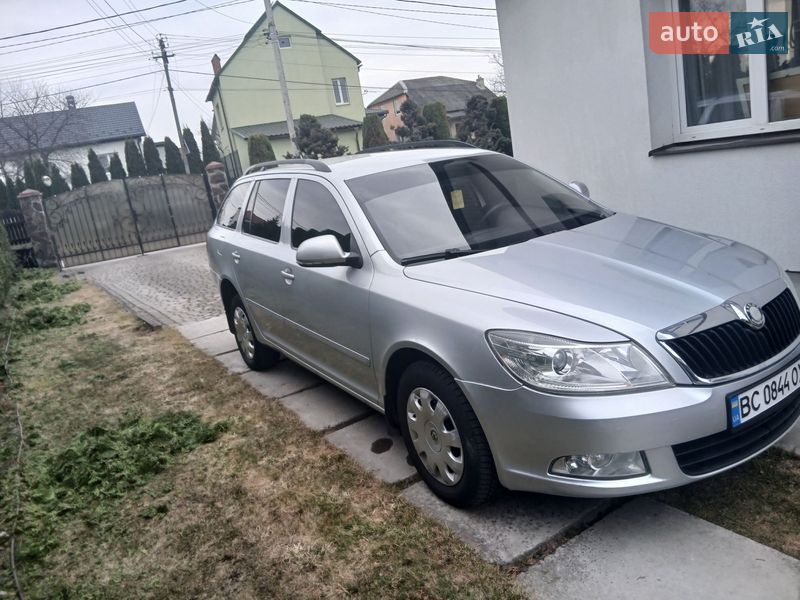 Skoda Octavia 2011