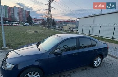 Лифтбек Skoda Octavia 2013 в Ужгороде