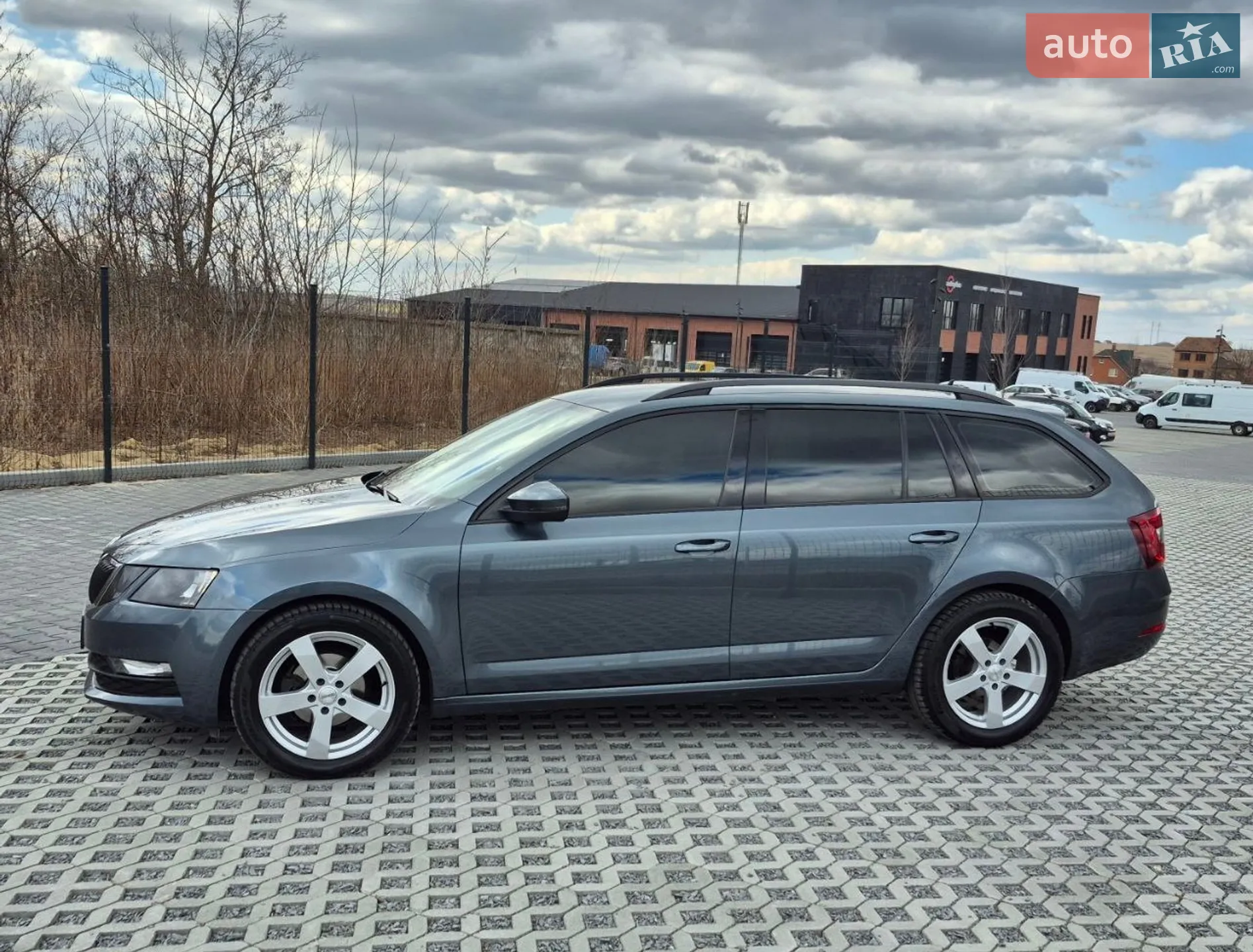 2019 Skoda Octavia - мініатюра 9