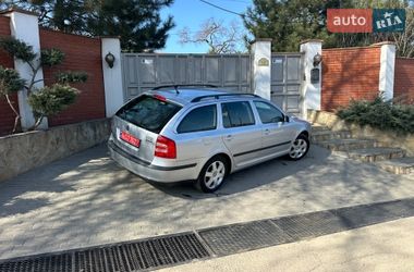 Универсал Skoda Octavia 2009 в Одессе