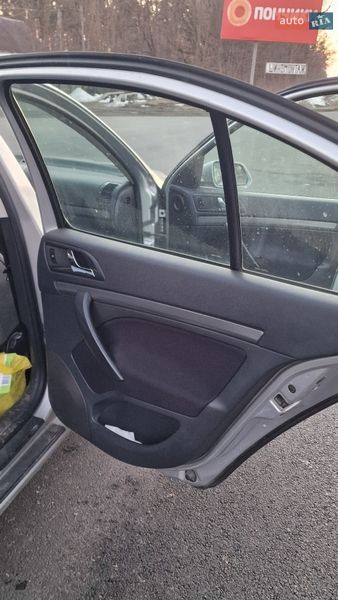 Лифтбек Skoda Octavia 2008 в Киеве