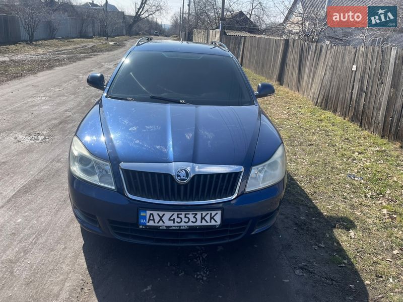 Універсал Skoda Octavia 2009 в Люботині