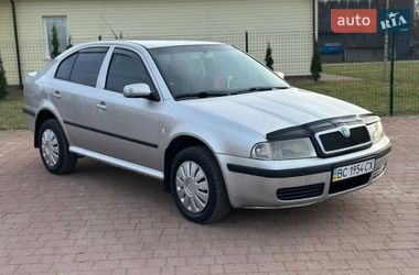 Лифтбек Skoda Octavia 2002 в Стрые
