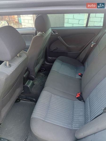 Универсал Skoda Octavia 2003 в Харькове