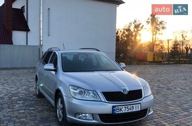 Универсал Skoda Octavia 2012 в Бродах
