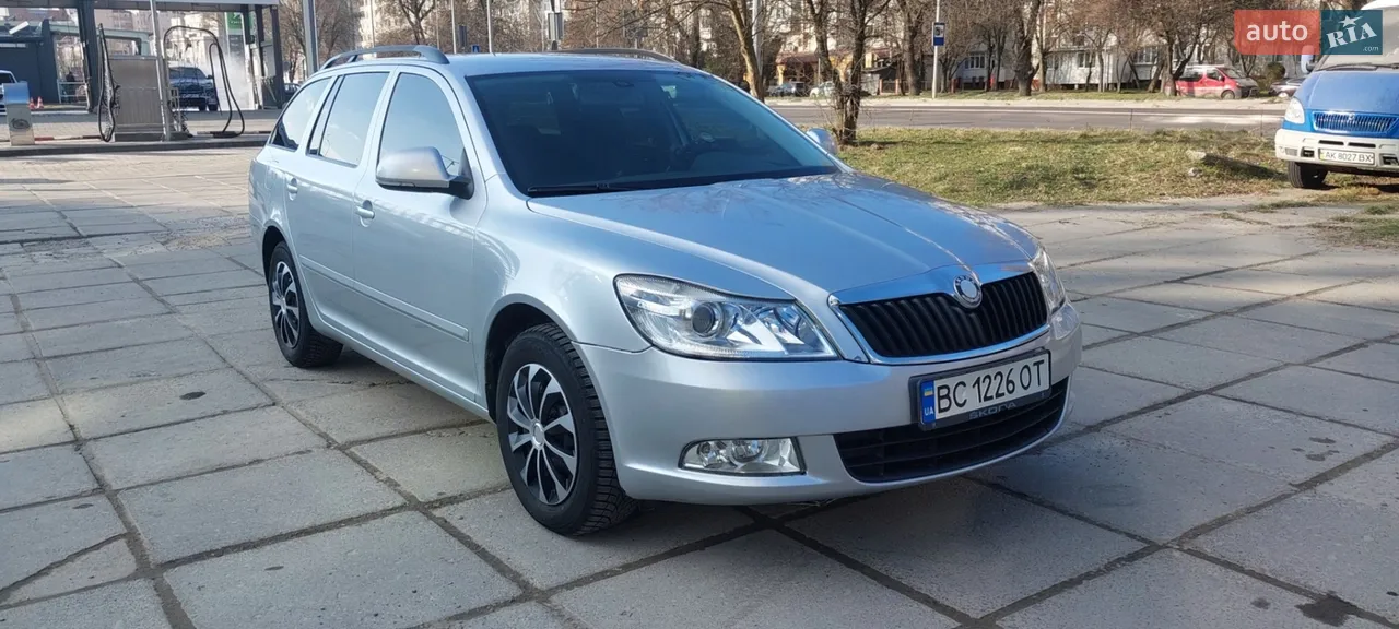 2011 Skoda Octavia - мініатюра 36