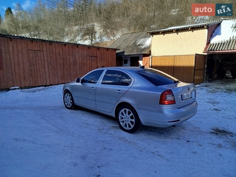 Лифтбек Skoda Octavia 2008 в Львове