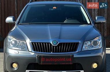 Универсал Skoda Octavia 2012 в Белогородке