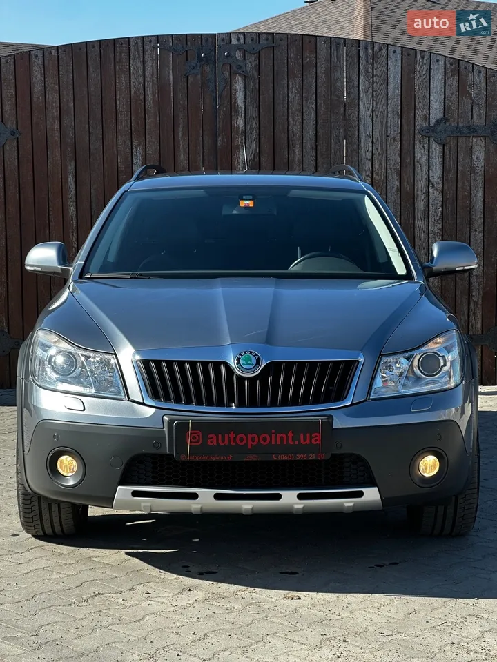 2011 Skoda Octavia - мініатюра 8