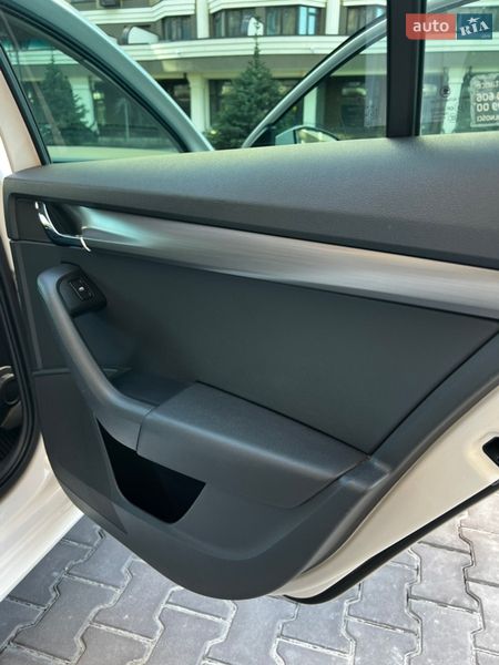 Универсал Skoda Octavia 2016 в Киеве