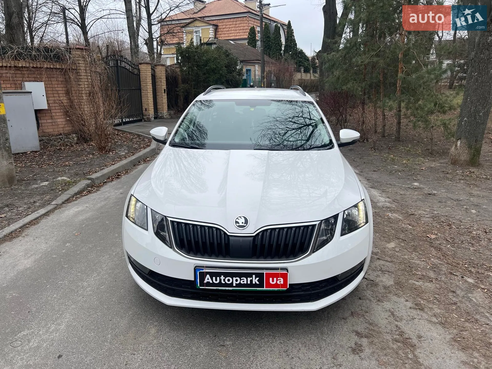 2017 Skoda Octavia - мініатюра 2