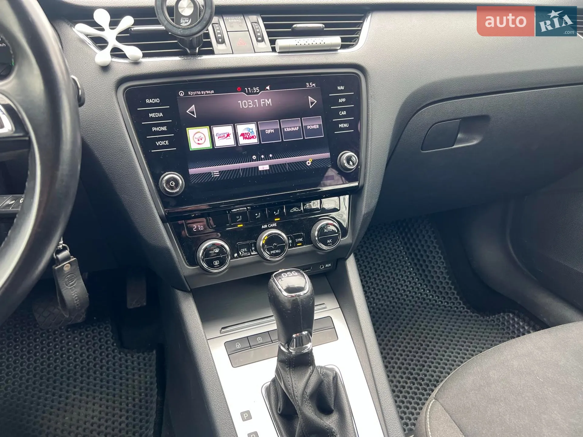 2017 Skoda Octavia - мініатюра 19