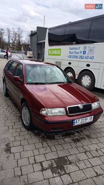 Skoda Octavia 2000