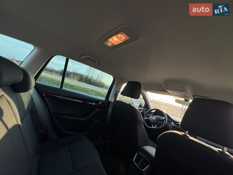 Универсал Skoda Octavia 2019 в Буске
