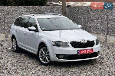 Универсал Skoda Octavia 2015 в Ровно