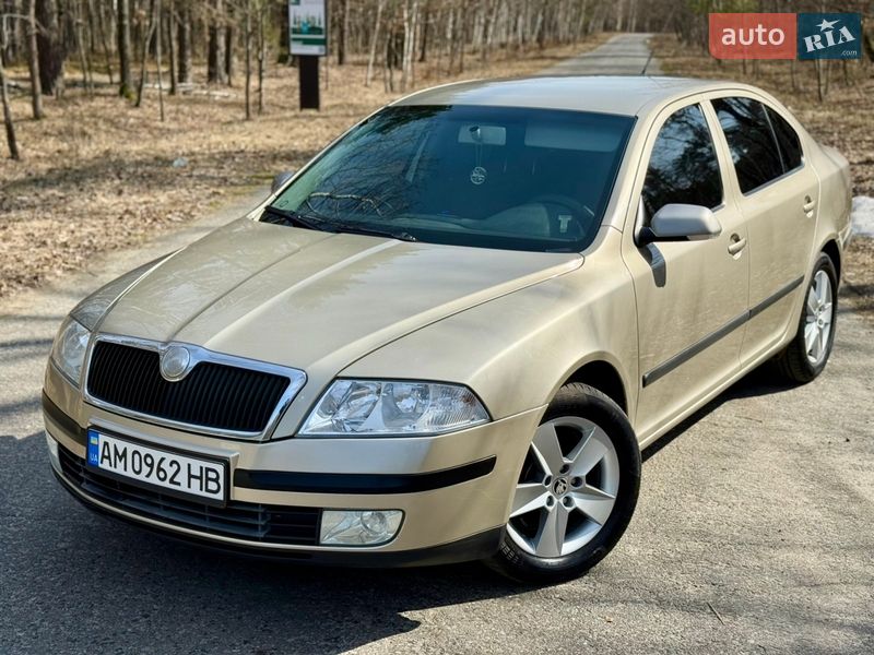 Лифтбек Skoda Octavia 2005 в Радомышле