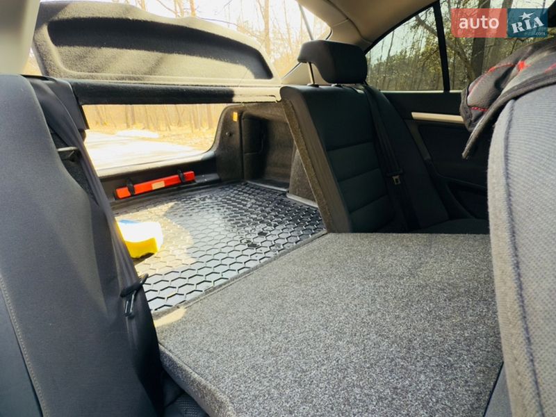 Лифтбек Skoda Octavia 2005 в Радомышле