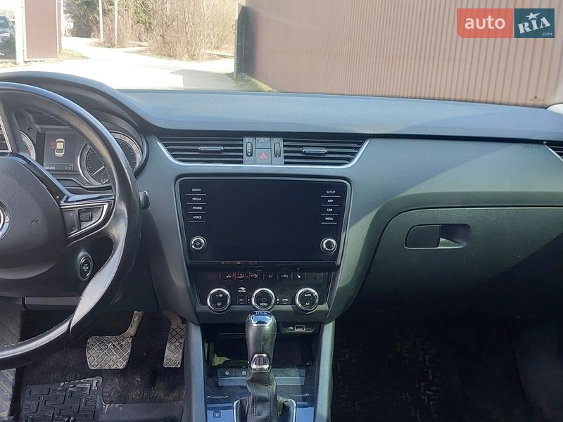 Лифтбек Skoda Octavia 2019 в Львове