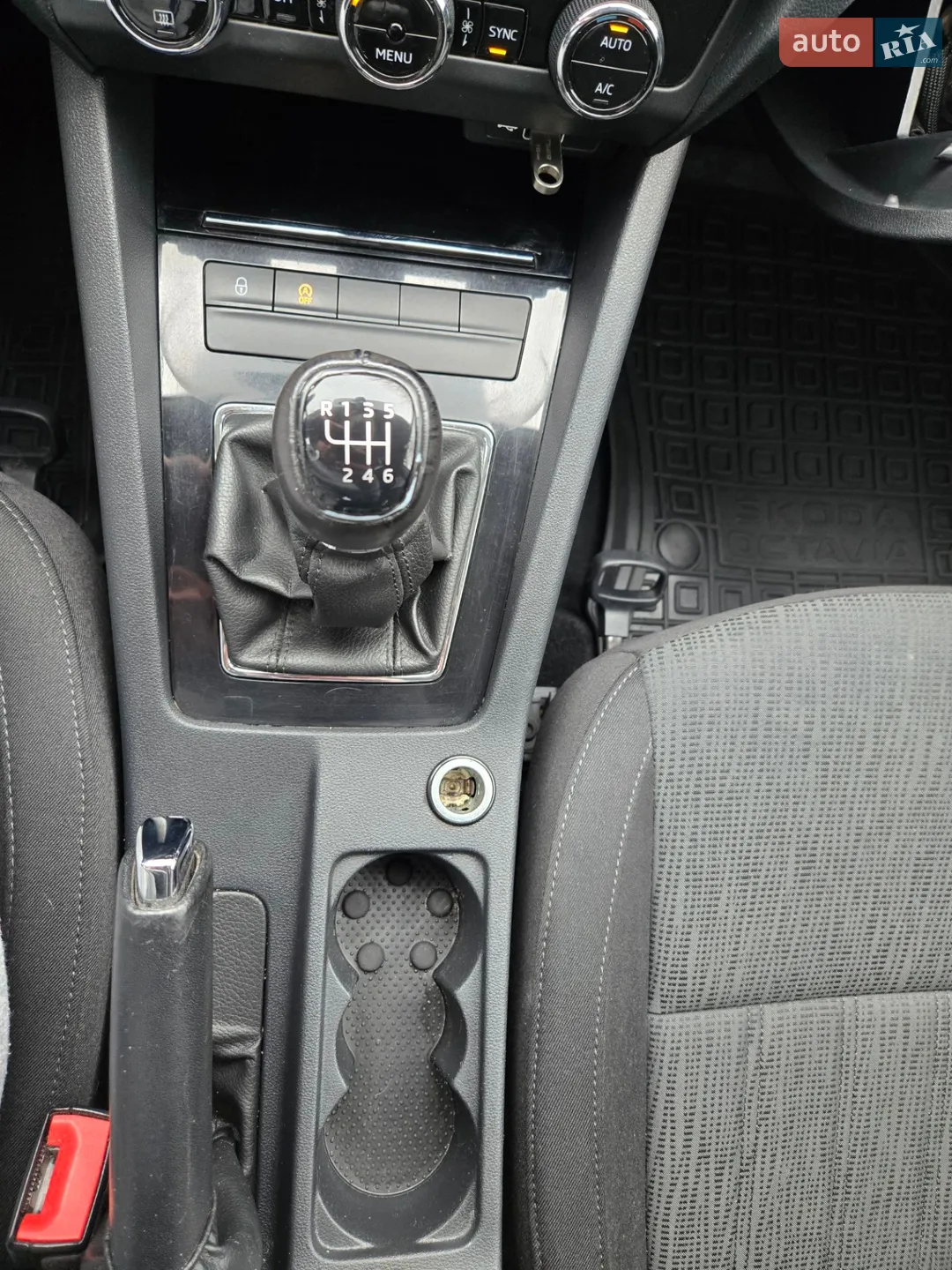 2018 Skoda Octavia - мініатюра 33