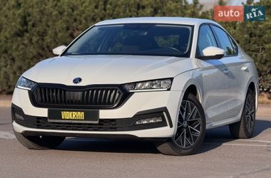 Лифтбек Skoda Octavia 2020 в Киеве