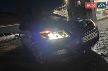 Універсал Skoda Octavia 2009 в Чернівцях