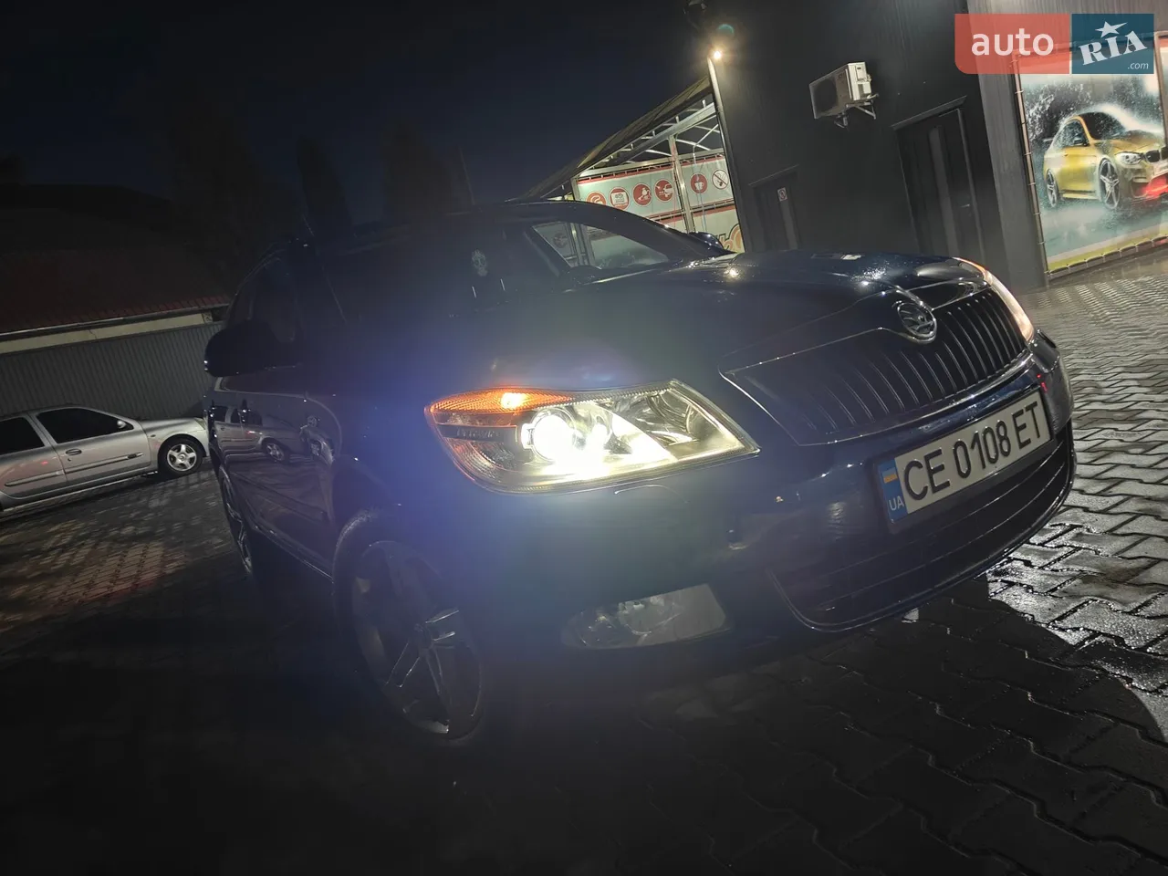 2010 Skoda Octavia - мініатюра 14