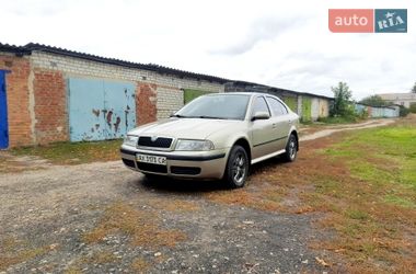 Ліфтбек Skoda Octavia 2005 в Таранівці