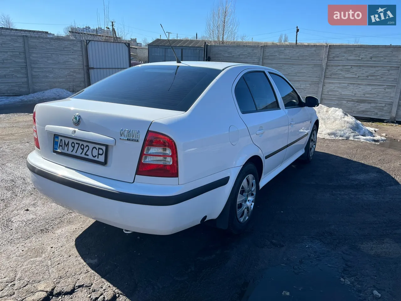 2010 Skoda Octavia - мініатюра 42