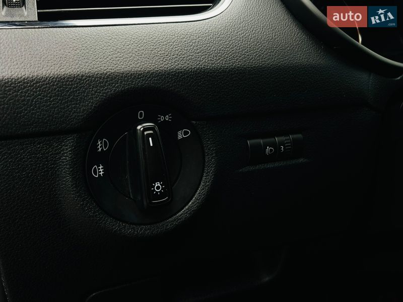 Лифтбек Skoda Octavia 2013 в Харькове фото 22 Лифтбек Skoda Octavia 2013 в Харькове