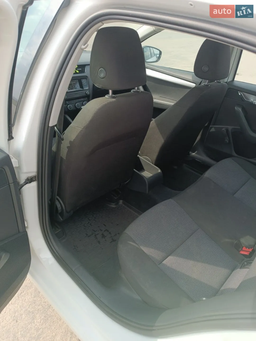 2015 Skoda Octavia - мініатюра 25