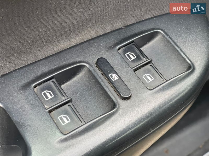 Лифтбек Skoda Octavia 2012 в Нововолынске