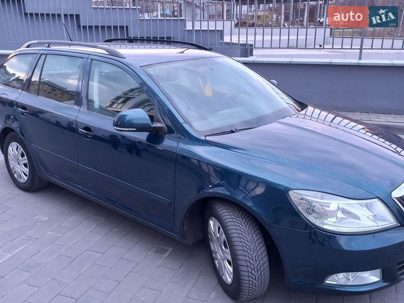 Универсал Skoda Octavia 2012 в Запорожье фото 3 Универсал Skoda Octavia 2012 в Запорожье