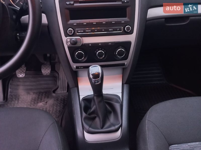 Универсал Skoda Octavia 2012 в Запорожье фото 16 Универсал Skoda Octavia 2012 в Запорожье