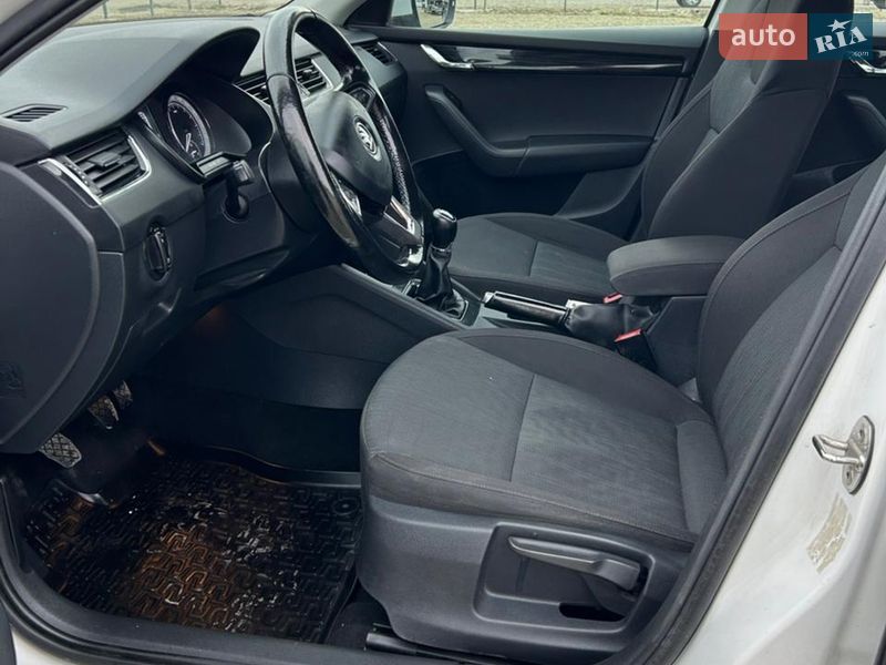 Лифтбек Skoda Octavia 2017 в Калуше