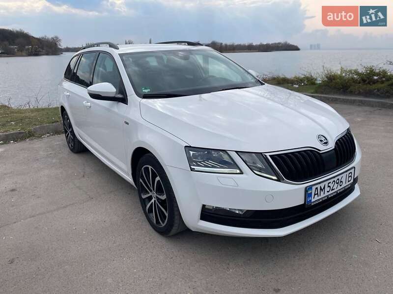 Универсал Skoda Octavia 2019 в Бердичеве фото 4 Универсал Skoda Octavia 2019 в Бердичеве
