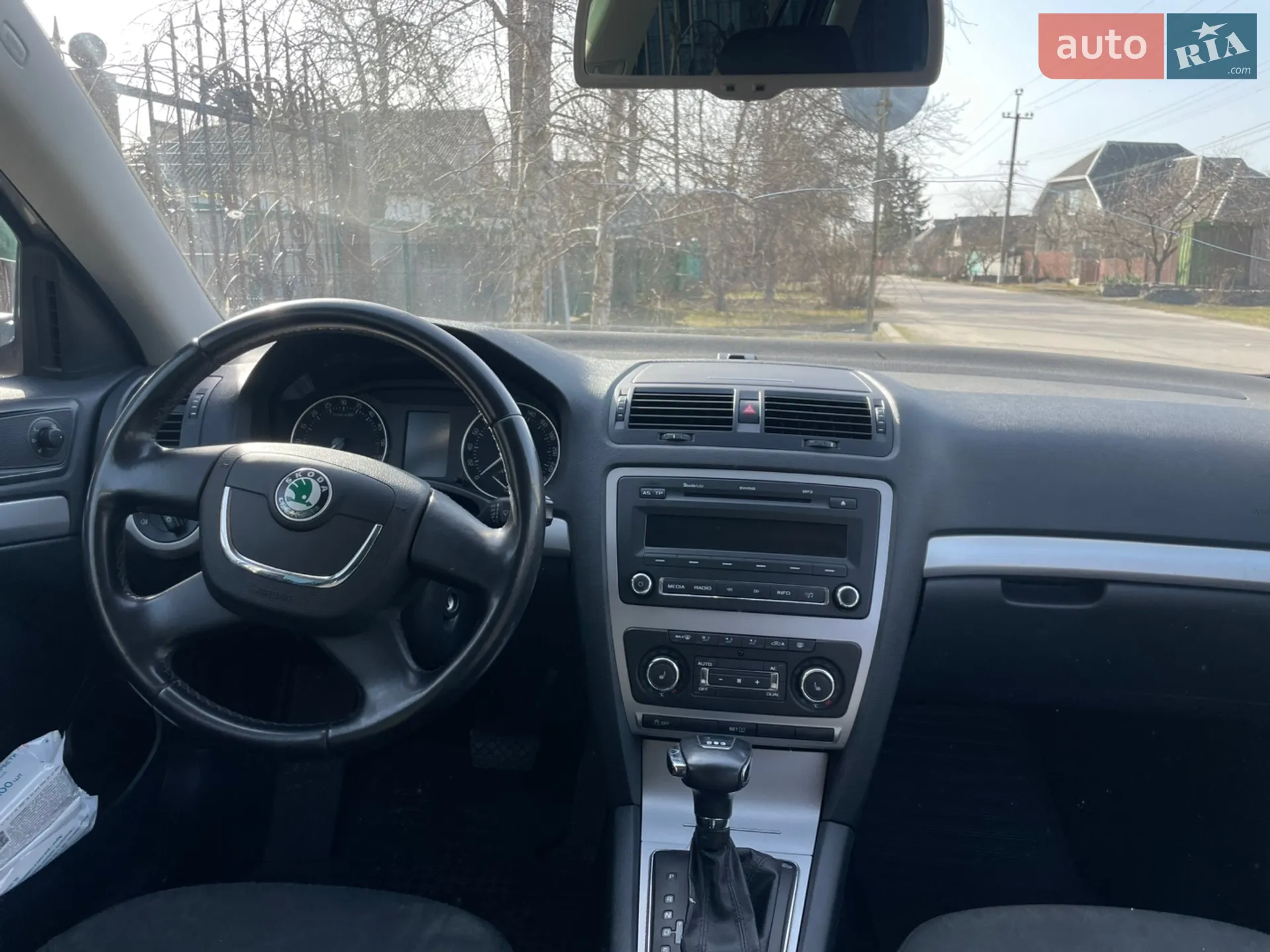 2010 Skoda Octavia - мініатюра 7
