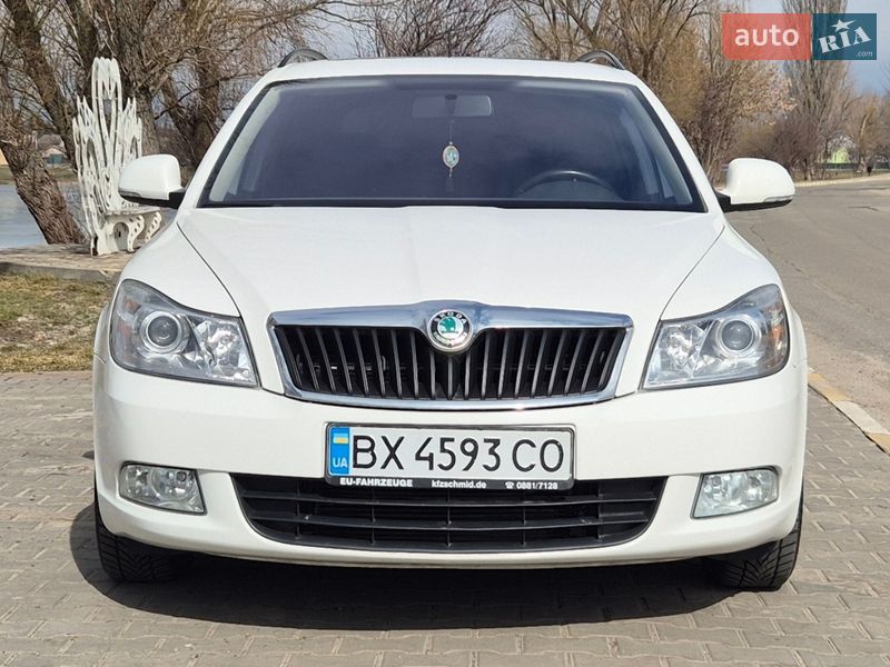 Универсал Skoda Octavia 2011 в Ирпене