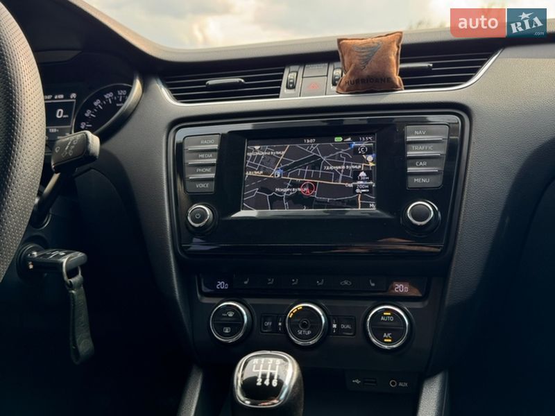 Универсал Skoda Octavia 2014 в Мукачево