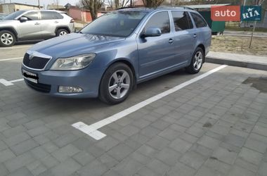 Універсал Skoda Octavia 2011 в Вараші