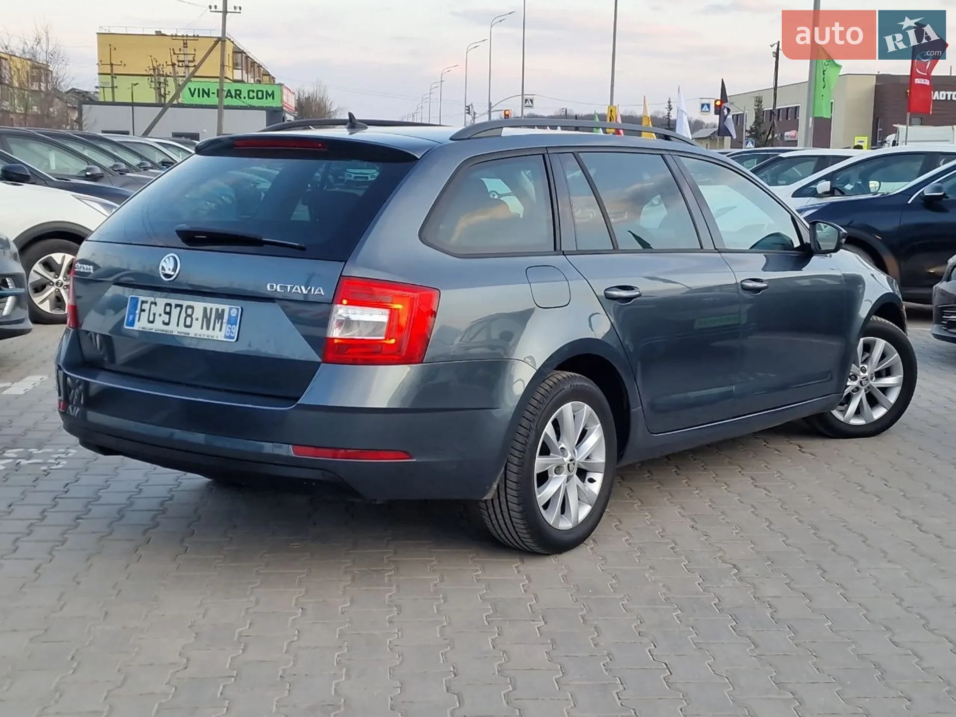 2019 Skoda Octavia - мініатюра 3