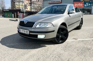Лифтбек Skoda Octavia 2008 в Днепре