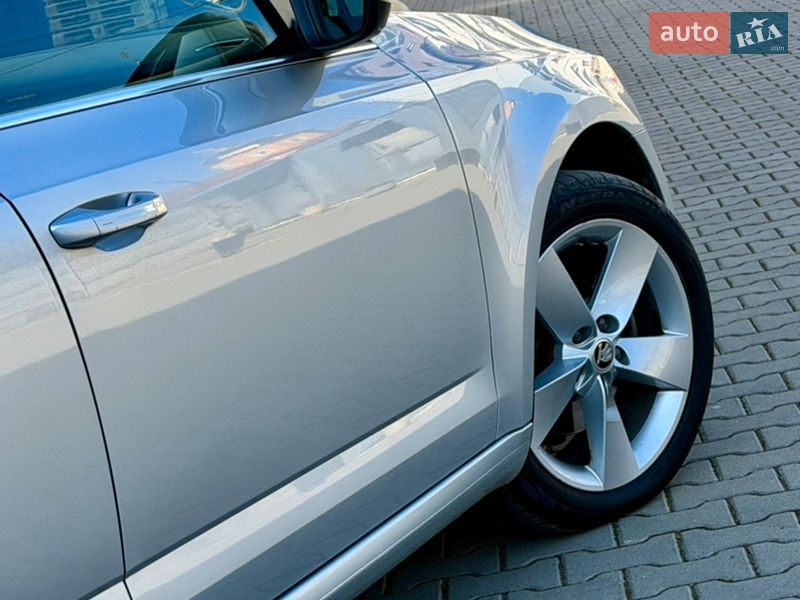 Универсал Skoda Octavia 2017 в Ужгороде