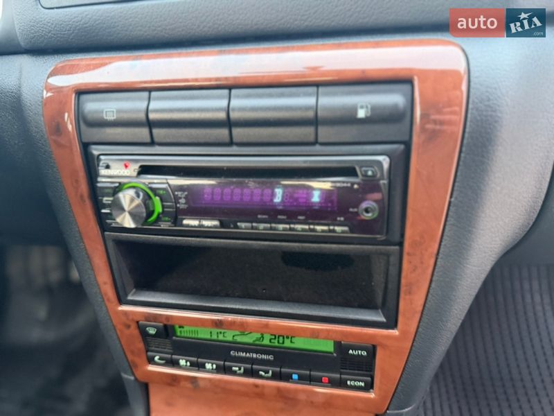 Лифтбек Skoda Octavia 2009 в Ровно