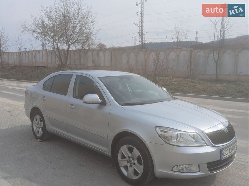 Лифтбек Skoda Octavia 2011 в Львове