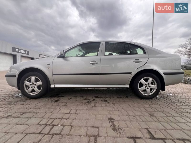 Ліфтбек Skoda Octavia 2003 в Білій Церкві